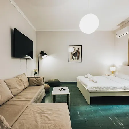Athenian Klathmonos Apartment Athens