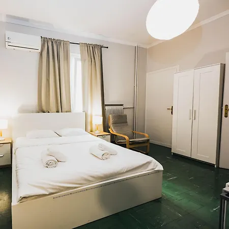 Apartment Athenian Klathmonos